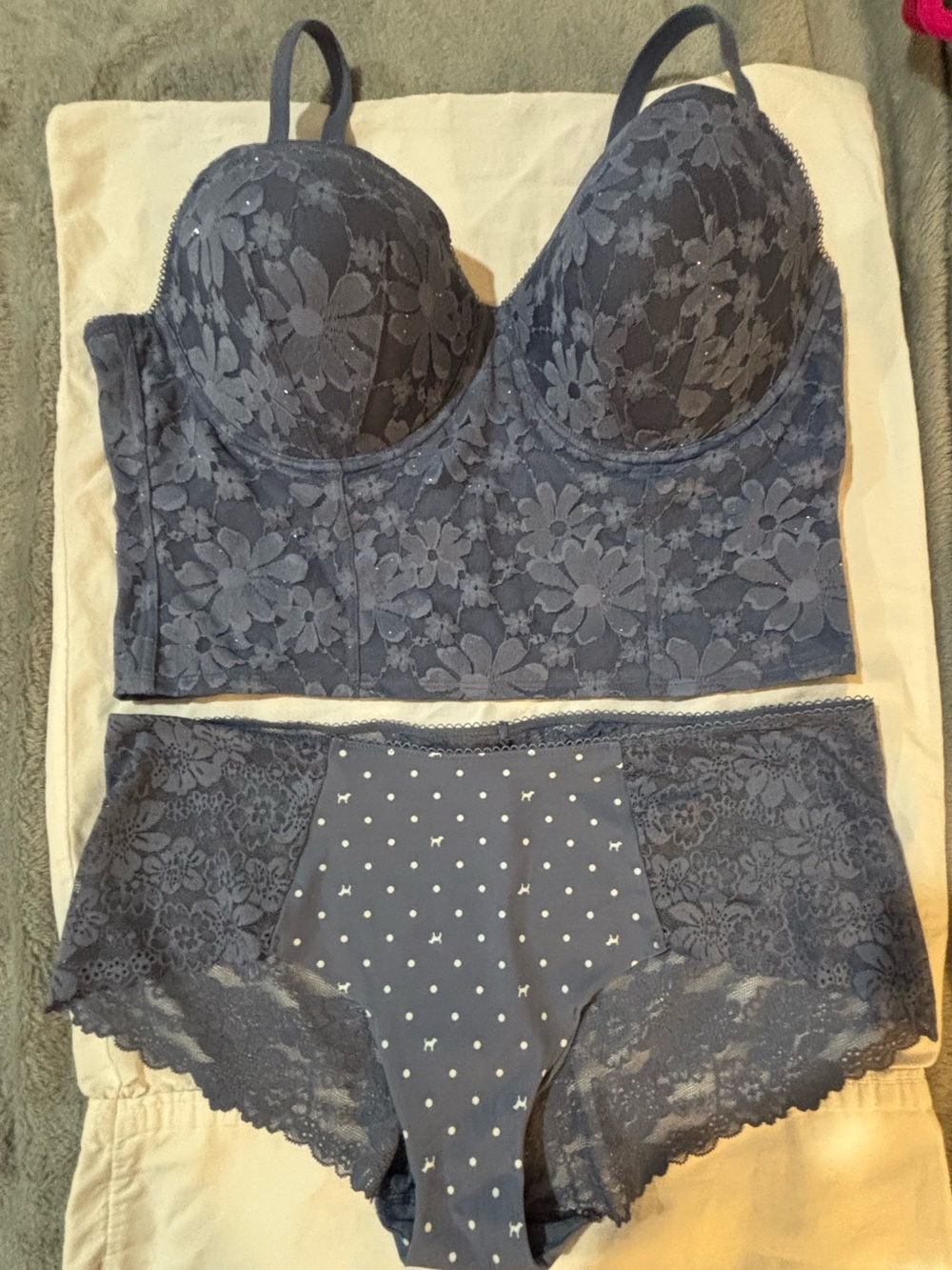 PINK VS - Lace Longline Corset Bra and High-Waist Lace Boy Short Set - Blue